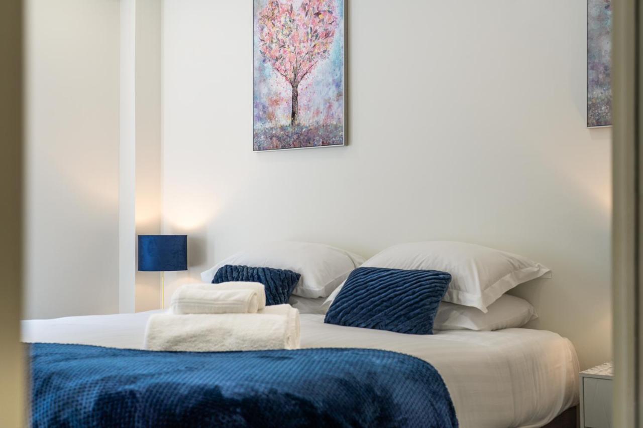 Luxury One Bedroom Serviced Apartment In The Heart Of Bedford Exteriör bild