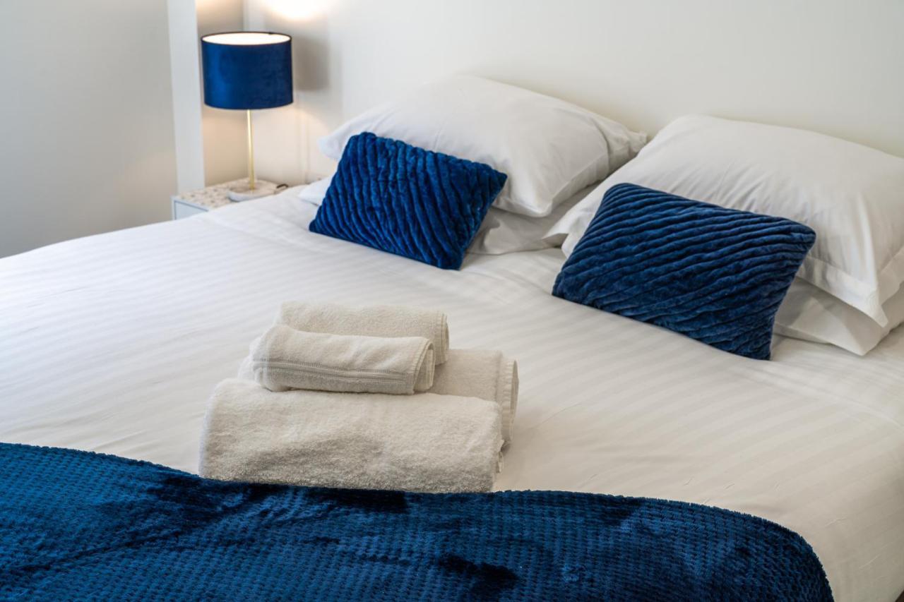 Luxury One Bedroom Serviced Apartment In The Heart Of Bedford Exteriör bild